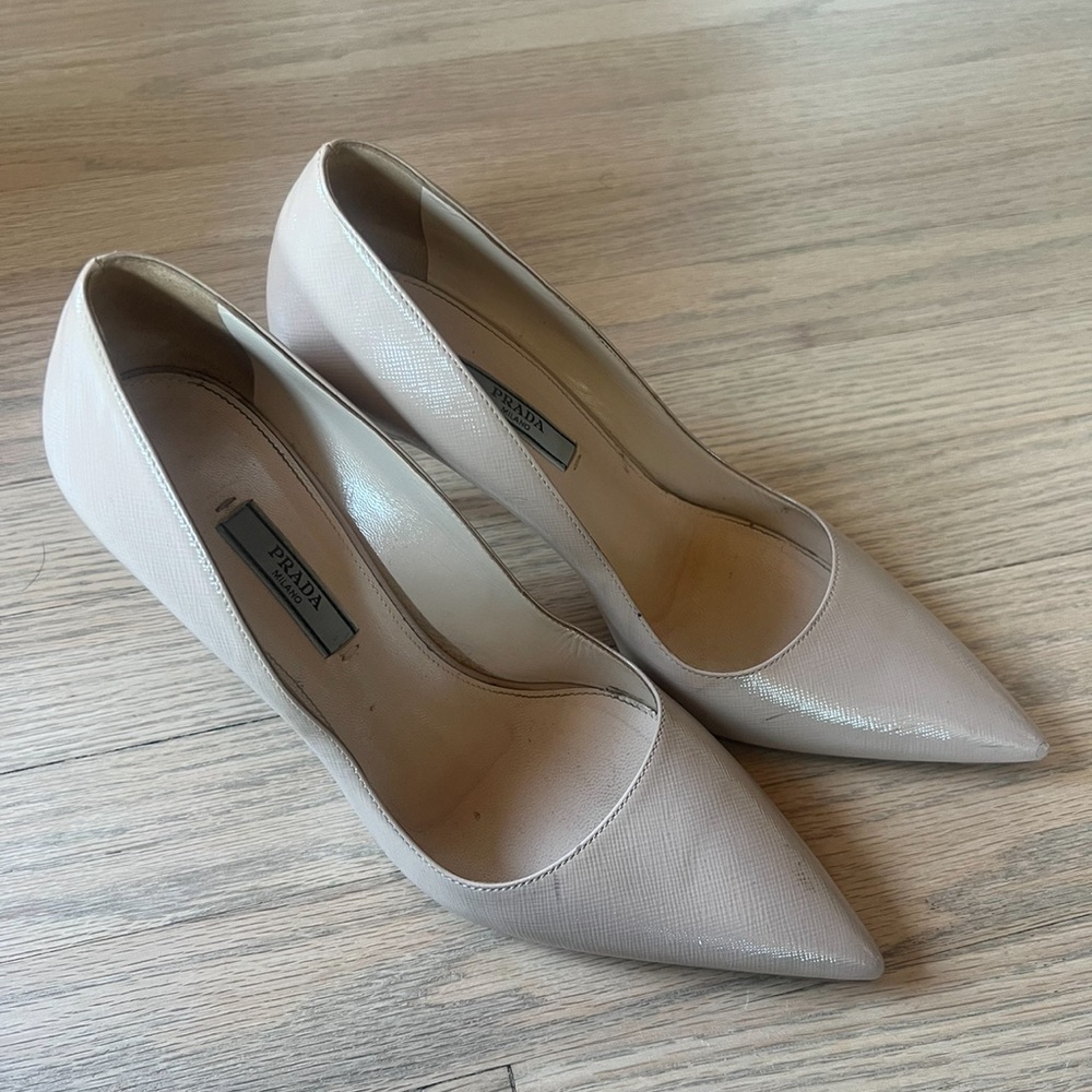 Prada Classic Beige Saffiano Pumps Size 37
